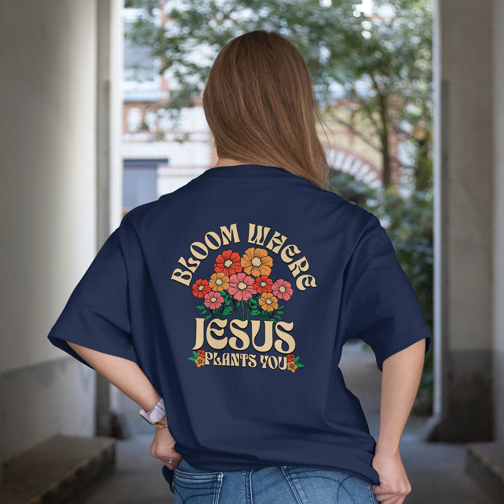 Camiseta Oversized Feminina | FLORESÇA ONDE JESUS TE PLANTAR