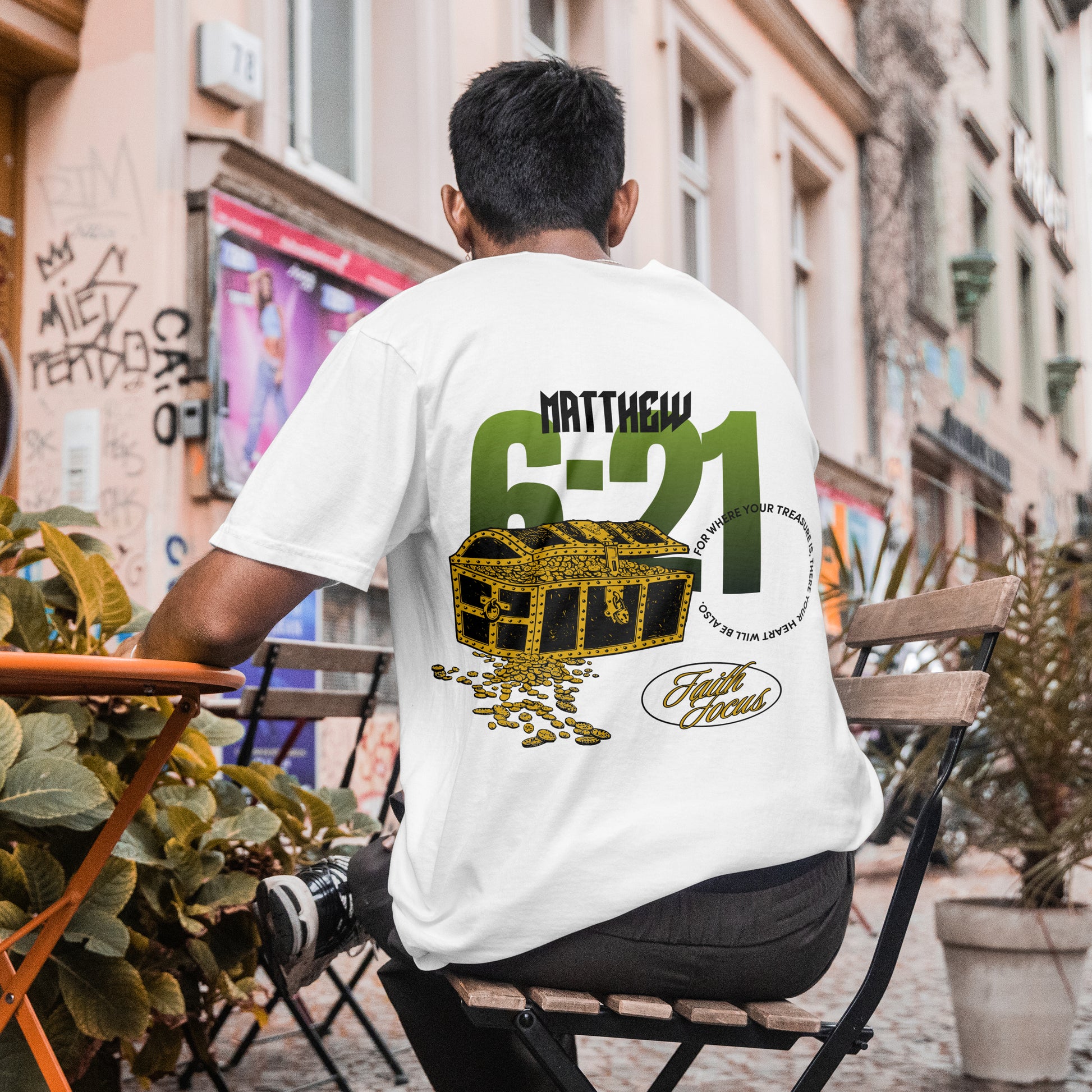 Camiseta Oversized | Matthew 6:21